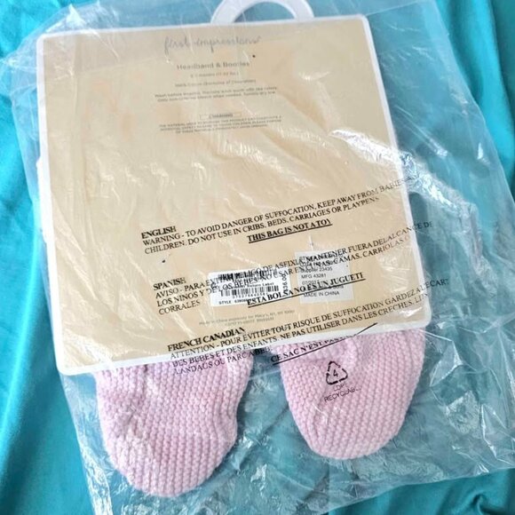 New First Impression Pink Crochet Crown Botties Set (6-9 months) - Picture 3 of 4